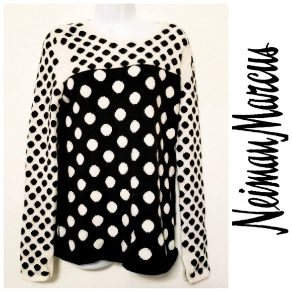 Neiman Marcus Sweaters - 💥SOLD💥Neiman Marcus 100% Cashmere Sweater-Polka Dot